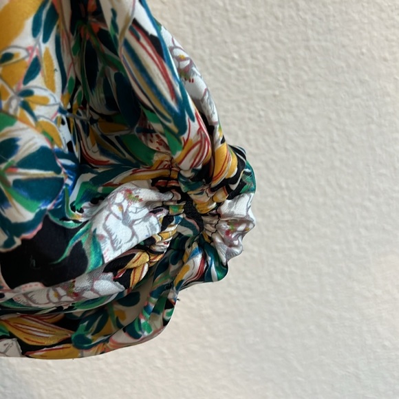 Nordstrom brand Halogen floral blouse - Picture 6 of 11